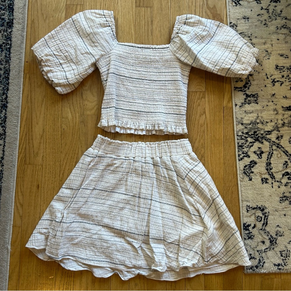 1. State Matching Skirt and Top Set